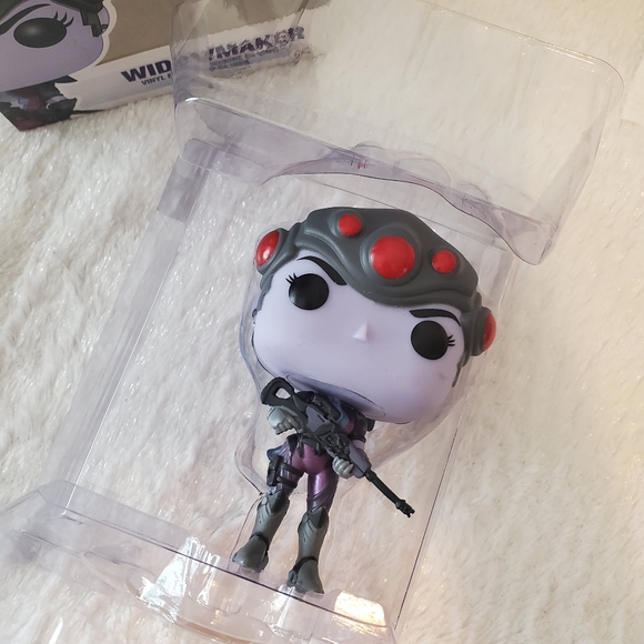 Funko Pop Overwatch Widowmaker - Picture 2 of 4